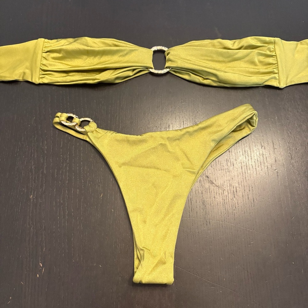 SOMMER SWIM Cece Top and Gigi Bottom in Pascolo Green